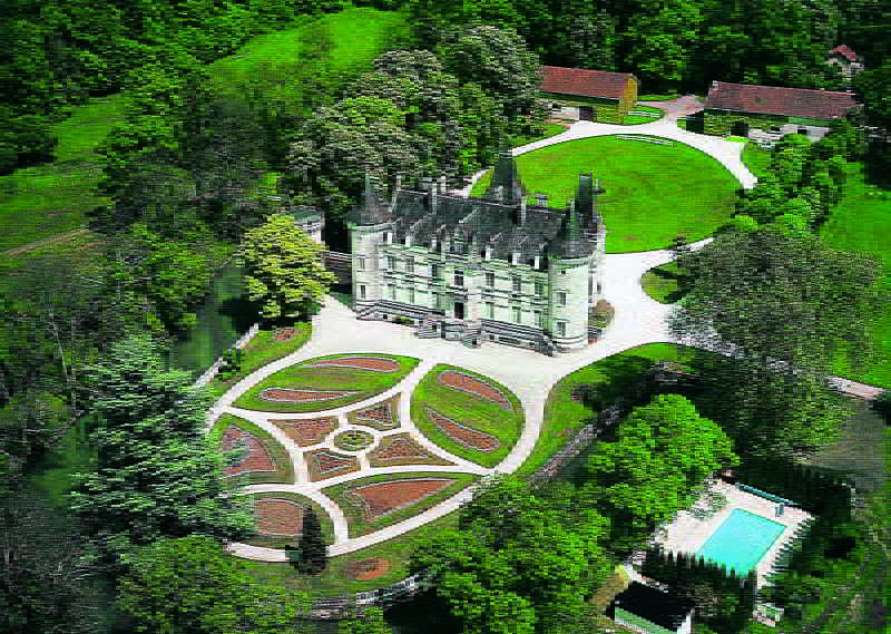 Chateau-Hotel De Nieuil Экстерьер фото